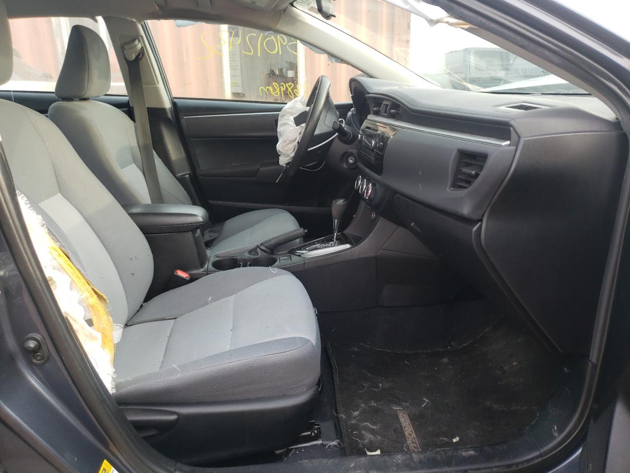 Photo 5 from auction – 2015 TOYOTA COROLLA L with VIN 5YFBURHE7FP247077