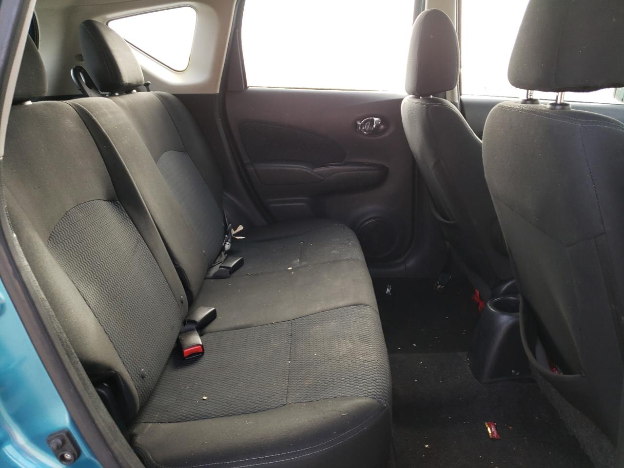 Photo 6 from auction – 2015 NISSAN VERSA NOTE with VIN 3N1CE2CP2FL370299