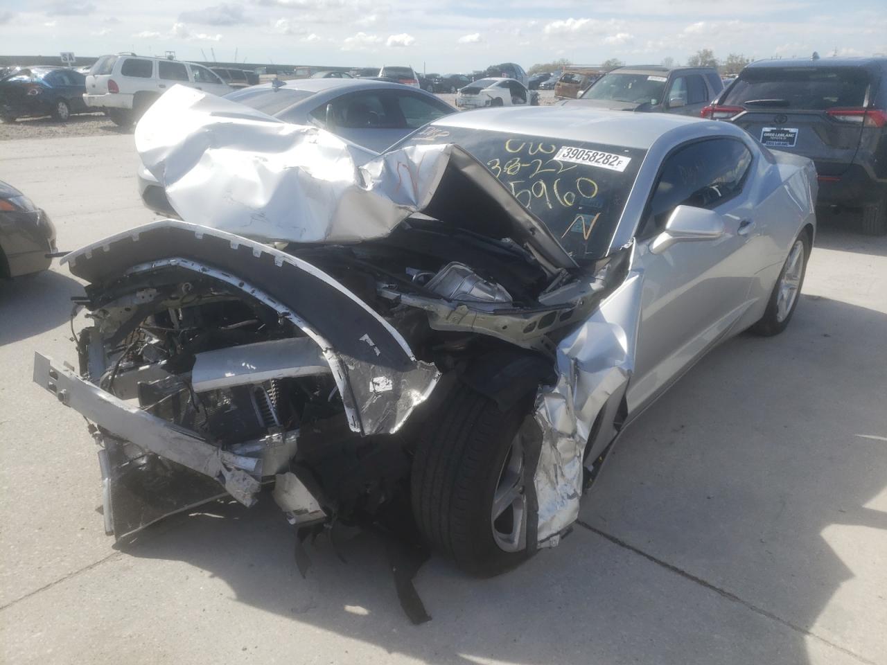 Photo 2 from auction – 2019 CHEVROLET CAMARO LS with VIN 1G1FB1RX2K0135096