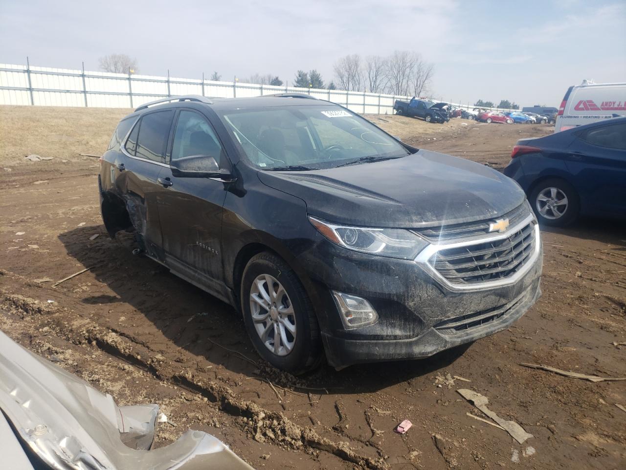 CHEVROLET EQUINOX LT 2019 with VIN 2GNAXKEV5K6135699 - Photo from auction