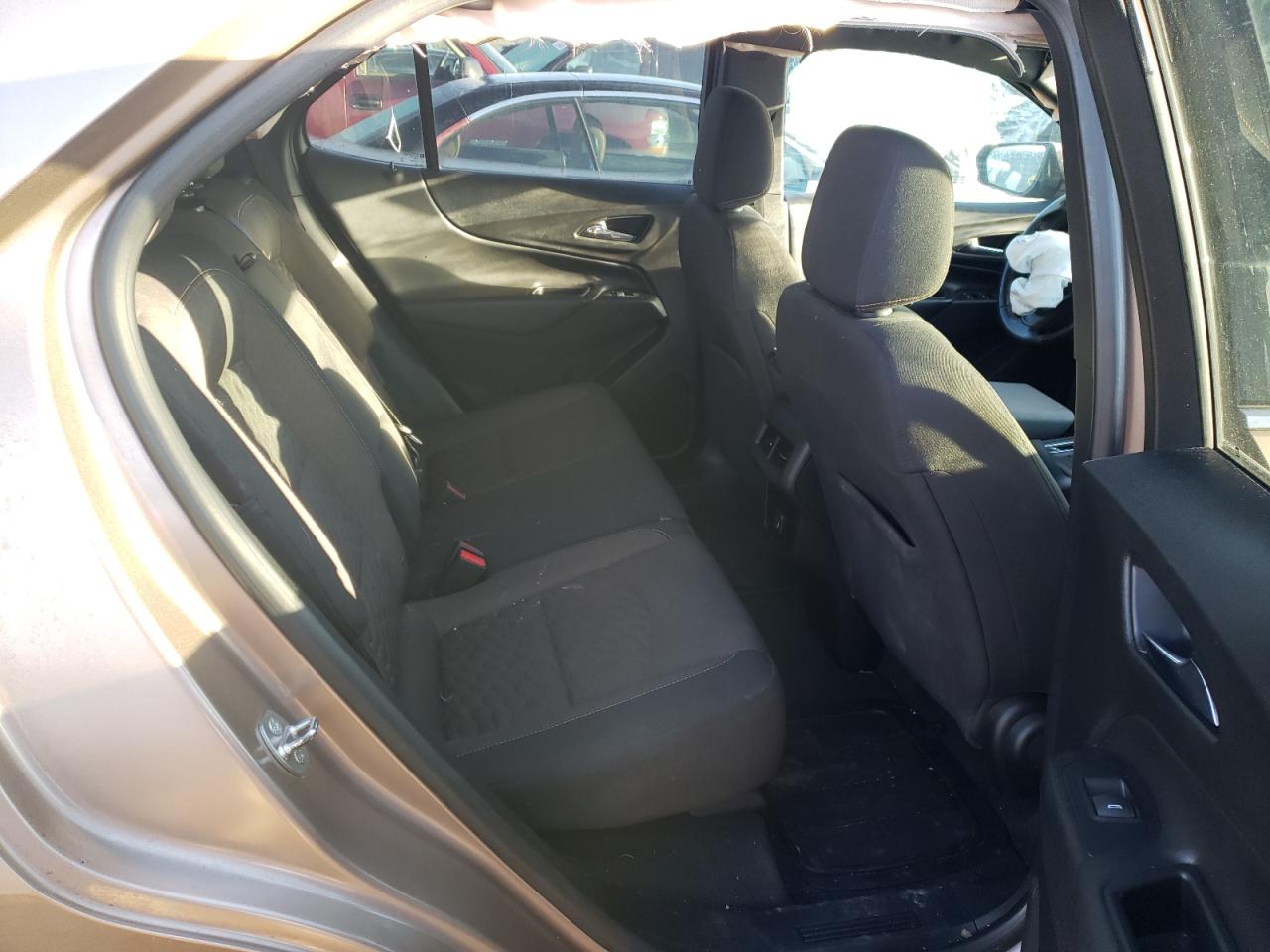 Photo 6 from auction – 2019 CHEVROLET EQUINOX LT with VIN 2GNAXTEV8K6153684