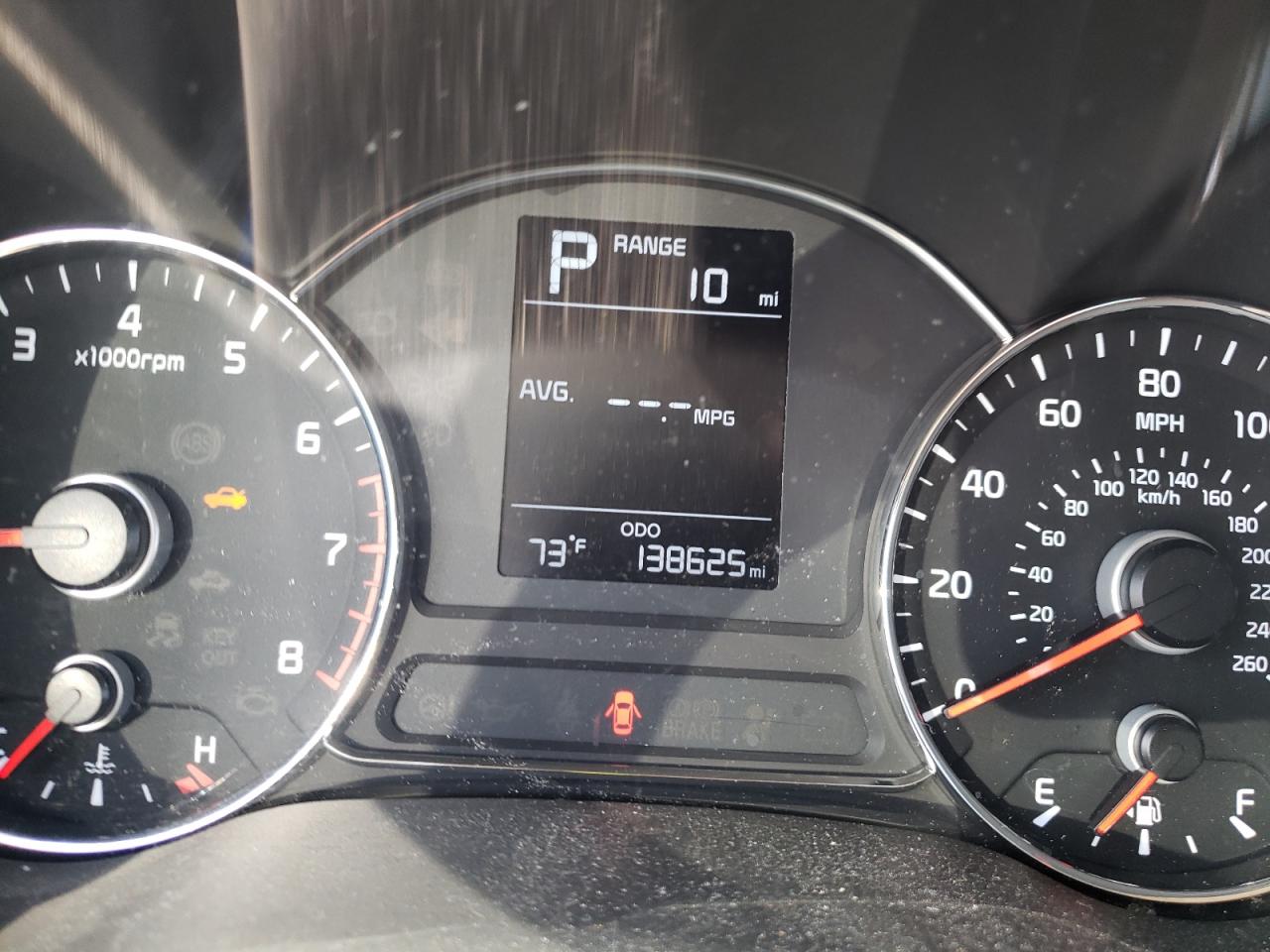 Photo 8 from auction – 2017 KIA FORTE LX with VIN 3KPFK4A75HE128938