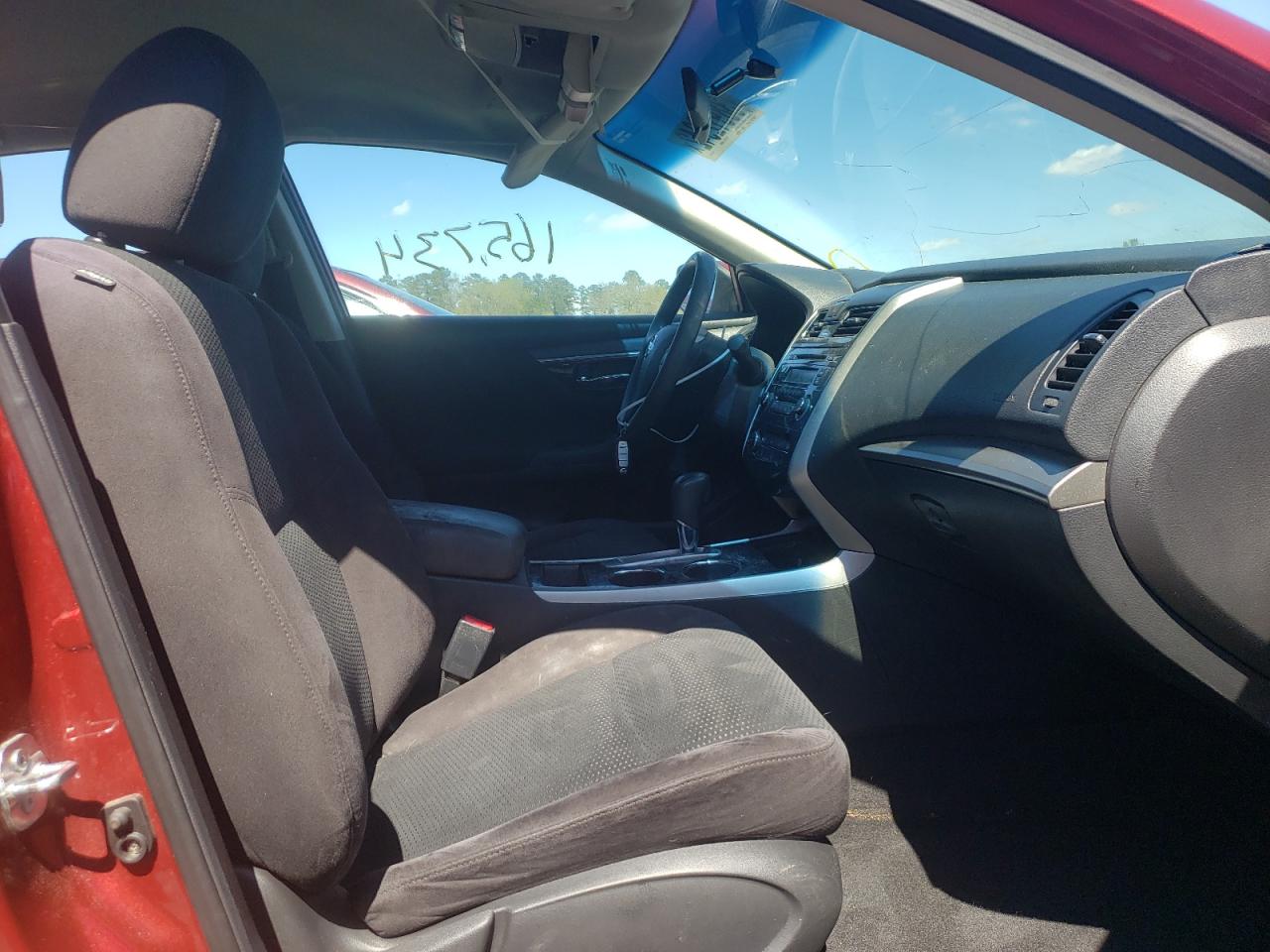 Photo 5 from auction – 2014 NISSAN ALTIMA 2.5 with VIN 1N4AL3AP0EC103763