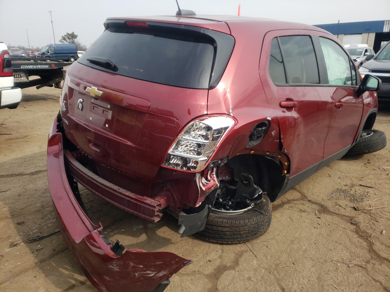 Photo 4 from auction – 2021 CHEVROLET TRAX LS with VIN KL7CJKSB6MB323898