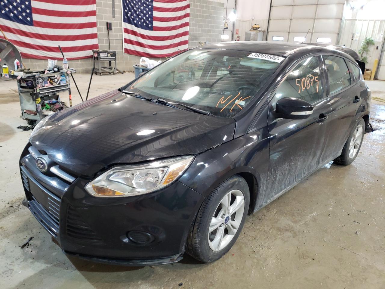 Photo 2 from auction – 2014 FORD FOCUS SE with VIN 1FADP3K26EL157377