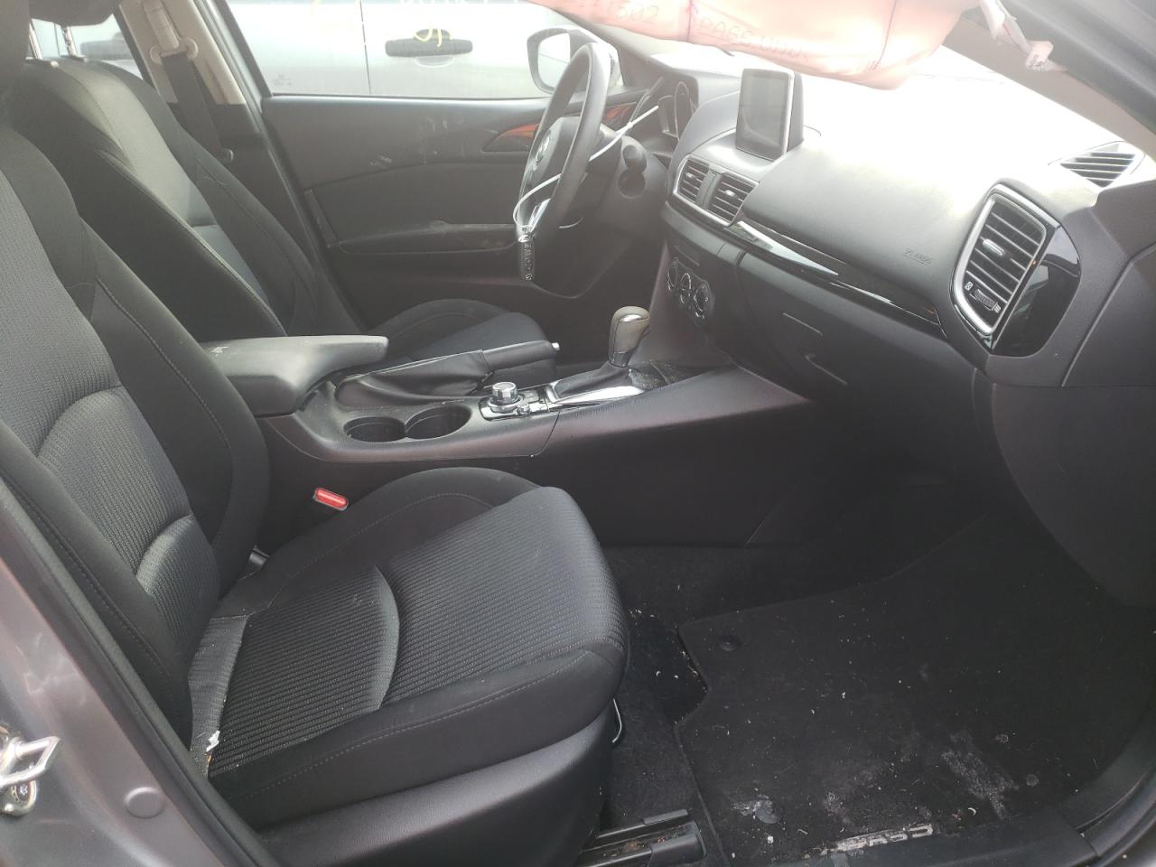 Photo 5 from auction – 2016 MAZDA 3 SPORT with VIN 3MZBM1U7XGM306413