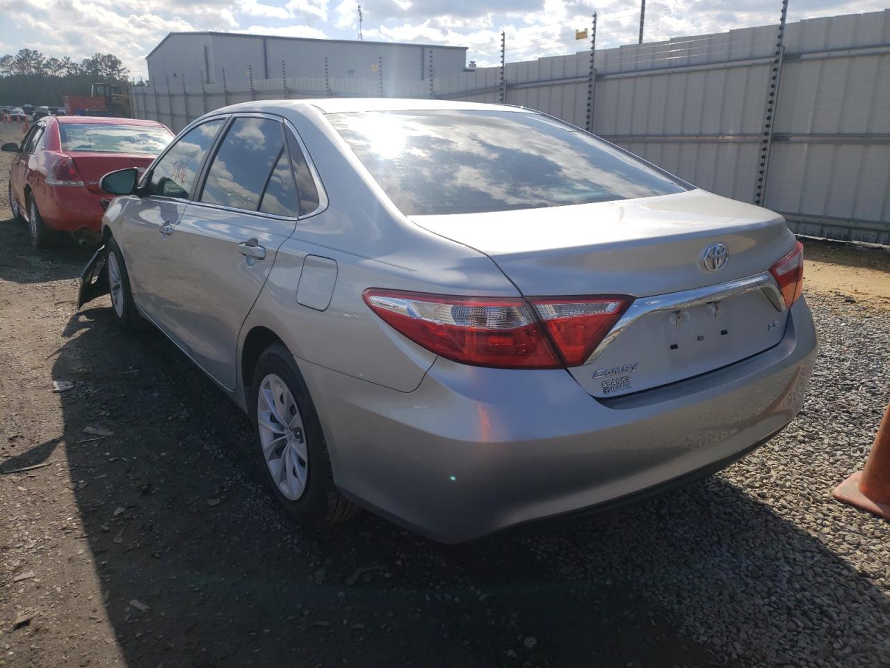 Photo 3 from auction – 2015 TOYOTA CAMRY LE with VIN 4T1BF1FK9FU969170