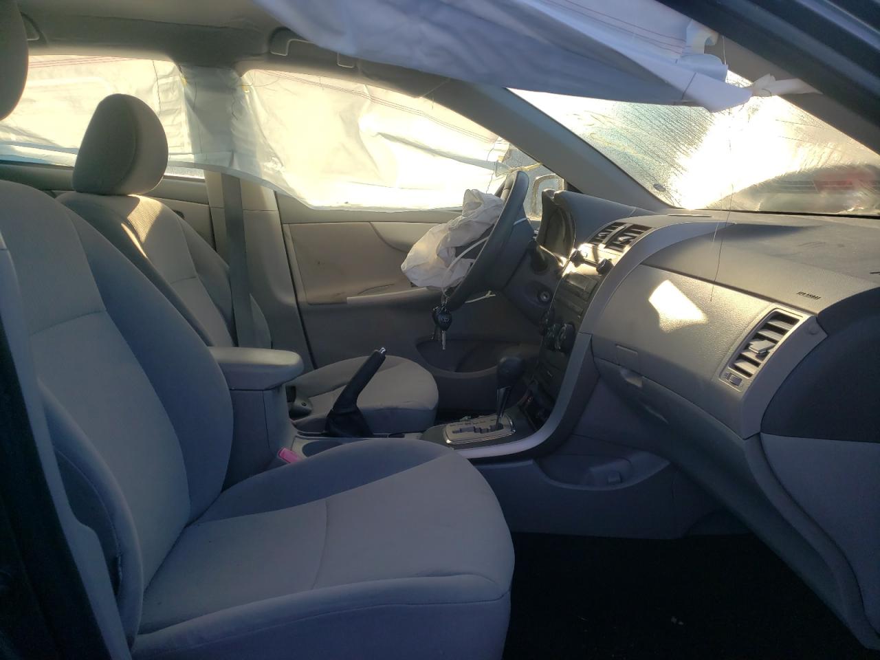 Photo 5 from auction – 2010 TOYOTA COROLLA BA with VIN JTDBU4EEXAJ062428
