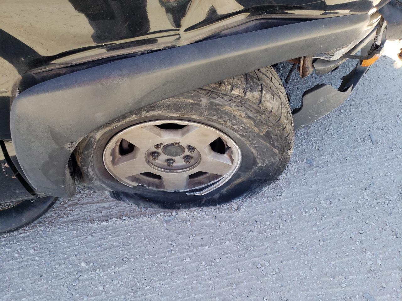 Foto 9 de la subasta – 2005 CHEVROLET SILVERADO con VIN 2GCEK19B651322485