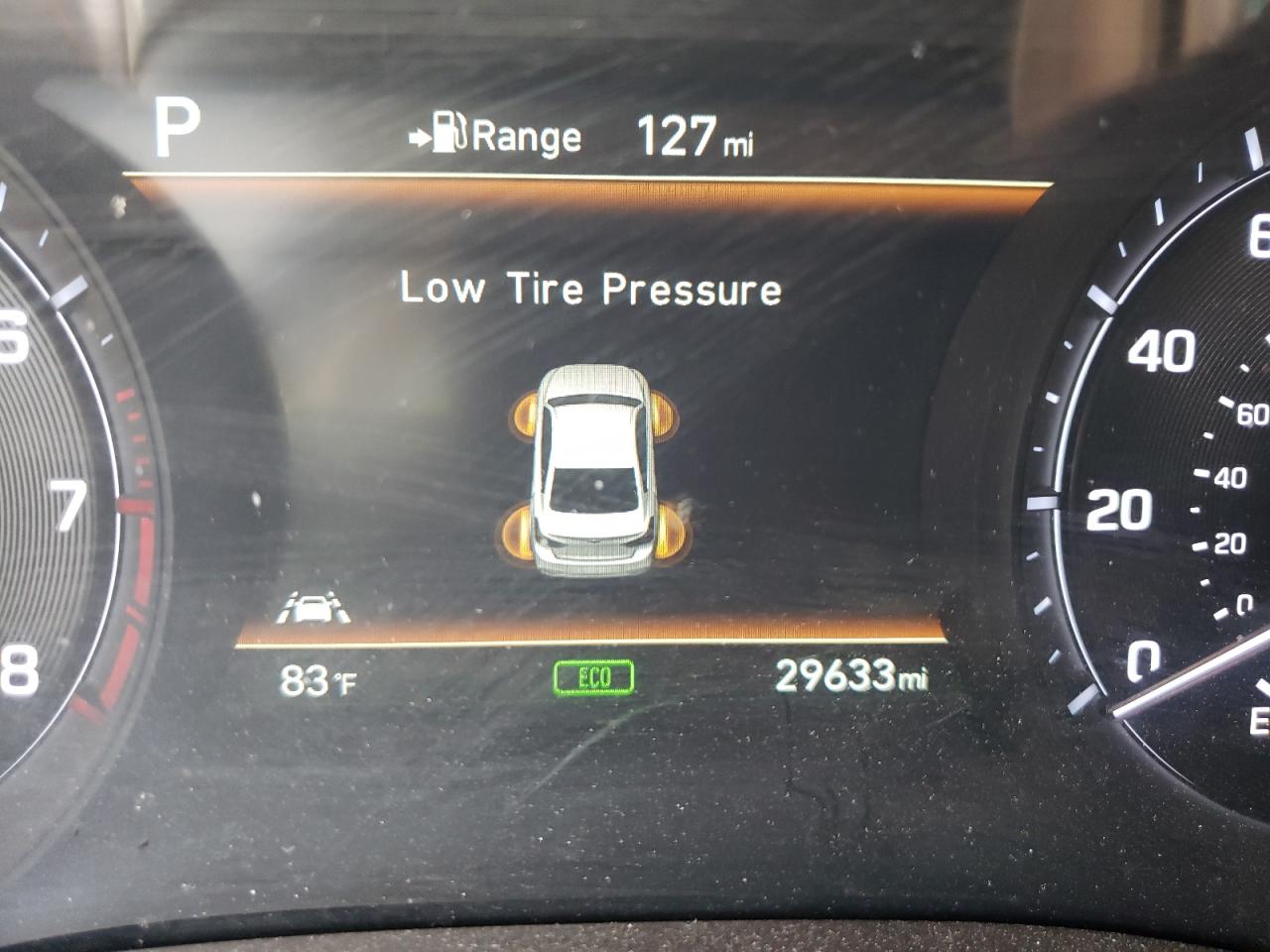 Photo 8 from auction – 2018 GENESIS G80 BASE with VIN KMHGN4JE3JU262344