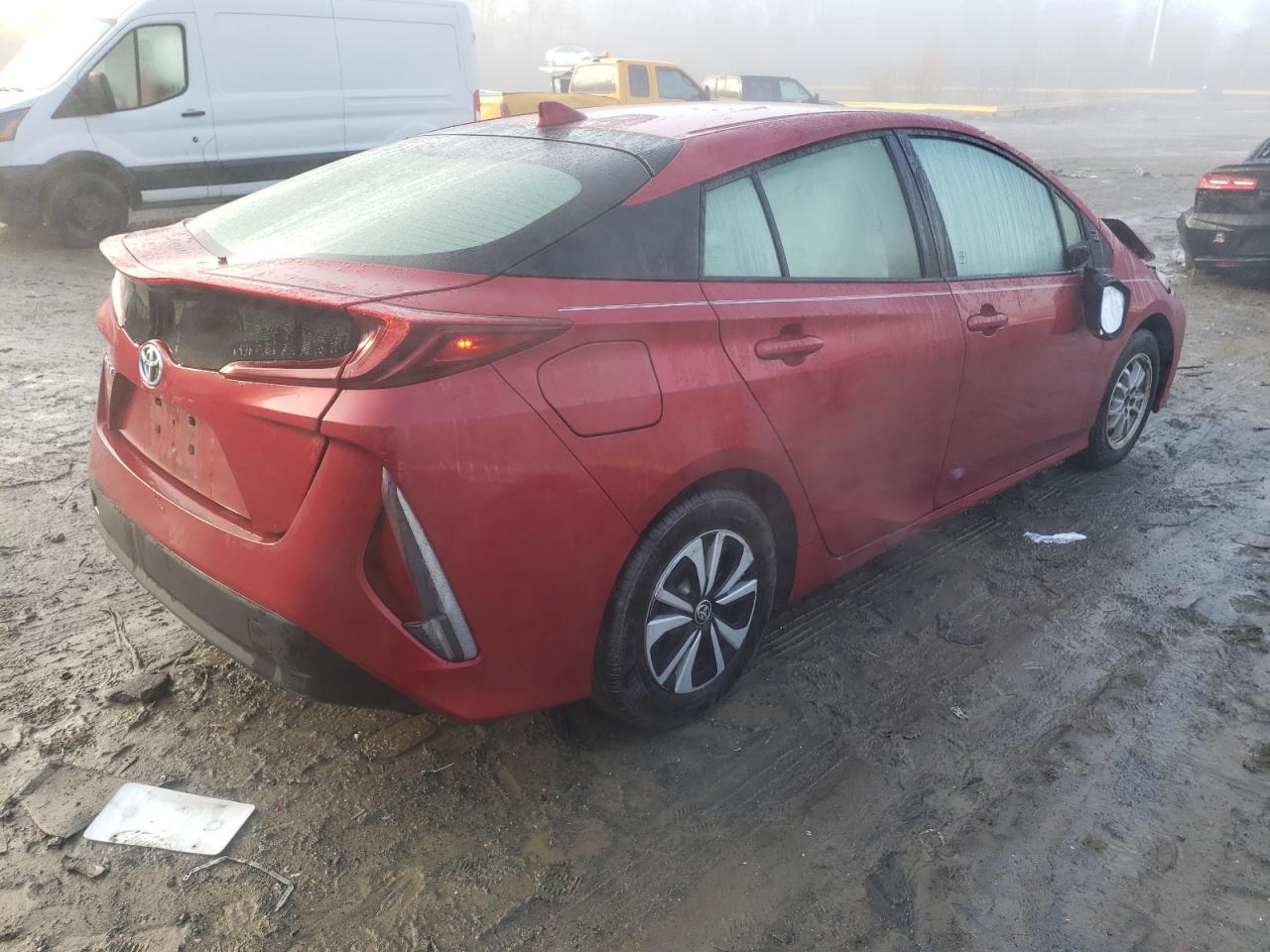 Photo 4 from auction – 2017 TOYOTA PRIUS PRIM with VIN JTDKARFP1H3029080
