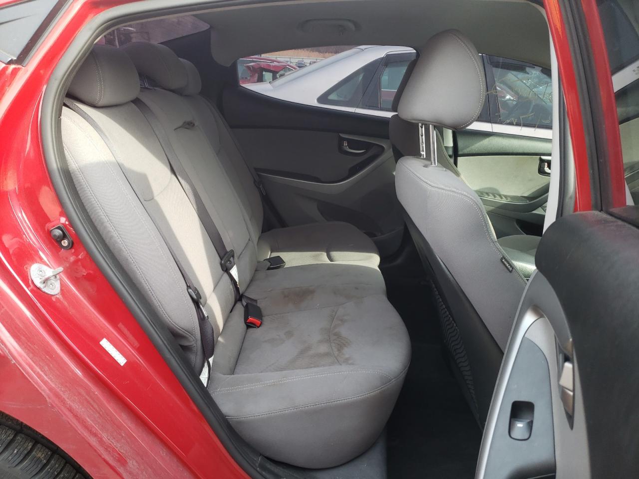 Photo 6 from auction – 2016 HYUNDAI ELANTRA SE with VIN KMHDH4AE3GU514614