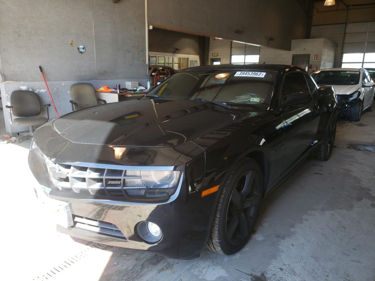 Photo 2 from auction – 2010 CHEVROLET CAMARO LT with VIN 2G1FB1EV6A9222203