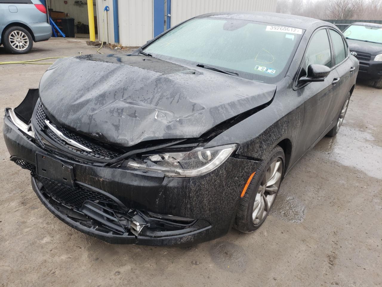 Photo 2 from auction – 2015 CHRYSLER 200 S with VIN 1C3CCCDG3FN739649