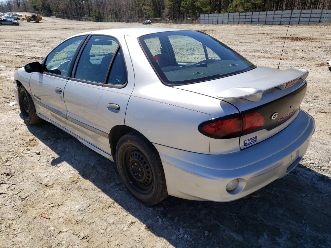 Photo 3 from auction – 2001 PONTIAC SUNFIRE SE with VIN 1G2JB524417279512