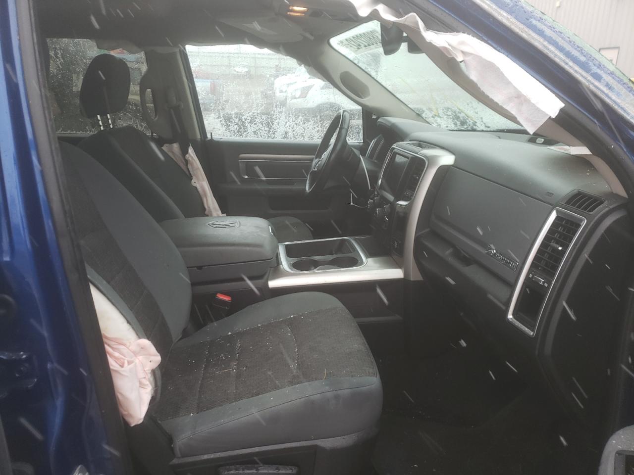 Photo 5 from auction – 2016 RAM 1500 SLT with VIN 3C6RR7LT0GG365058