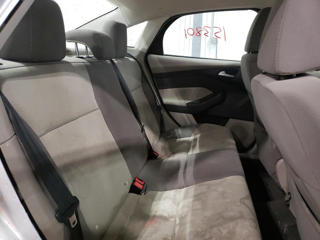 Photo 6 from auction – 2013 FORD FOCUS SE with VIN 1FADP3F21DL107642