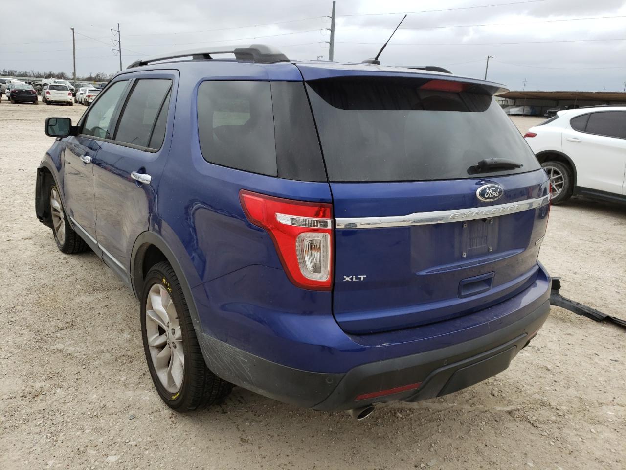 Photo 3 from auction – 2013 FORD EXPLORER X with VIN 1FM5K7D86DGA30282
