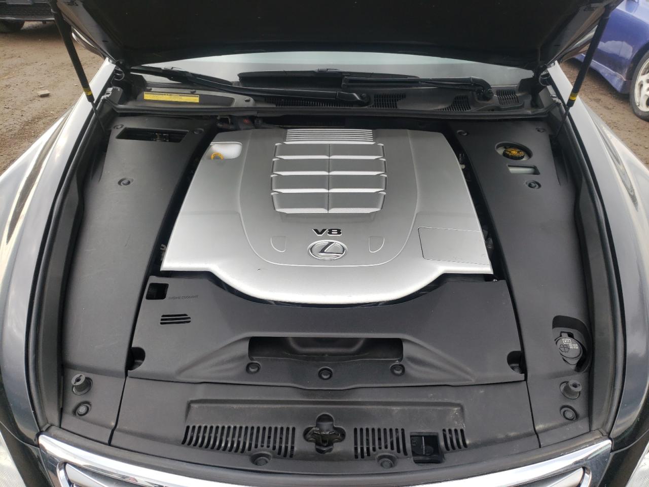 Photo 7 from auction – 2011 LEXUS LS 460 with VIN JTHCL5EF5B5010879