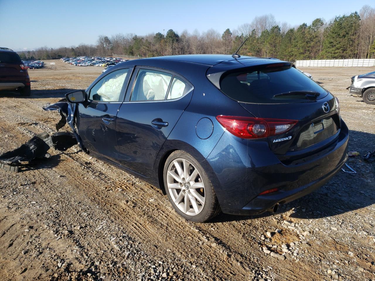 Photo 3 from auction – 2017 MAZDA 3 TOURING with VIN 3MZBN1L75HM119371
