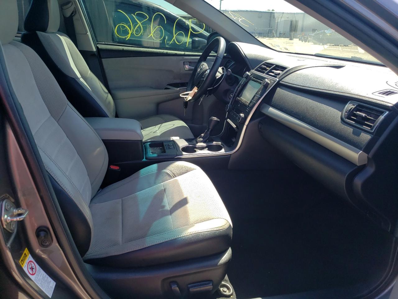 Photo 5 from auction – 2017 TOYOTA CAMRY LE with VIN 4T1BF1FK2HU661096