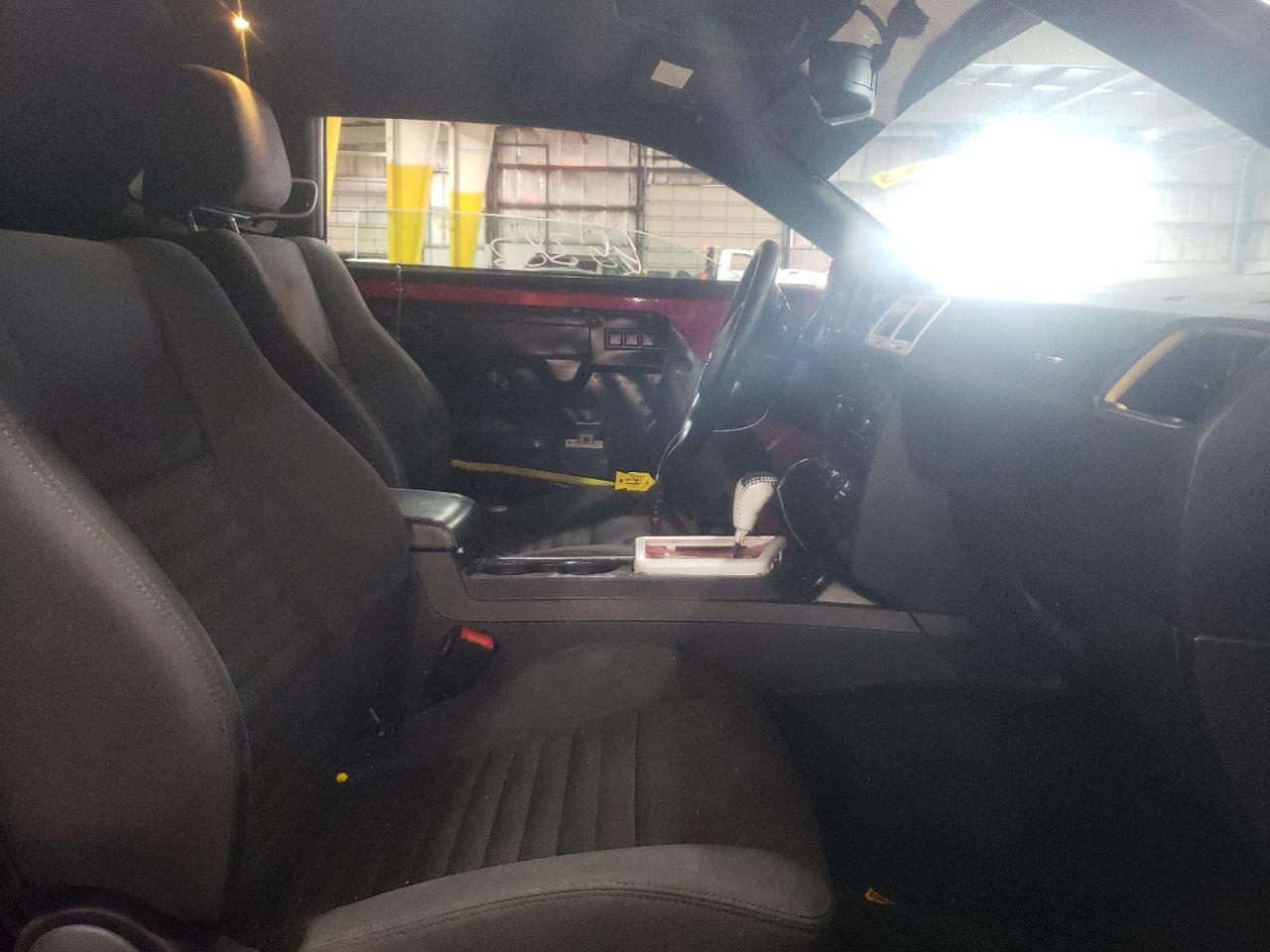 Photo 5 from auction – 2012 DODGE CHALLENGER with VIN 2C3CDYAG4CH285706