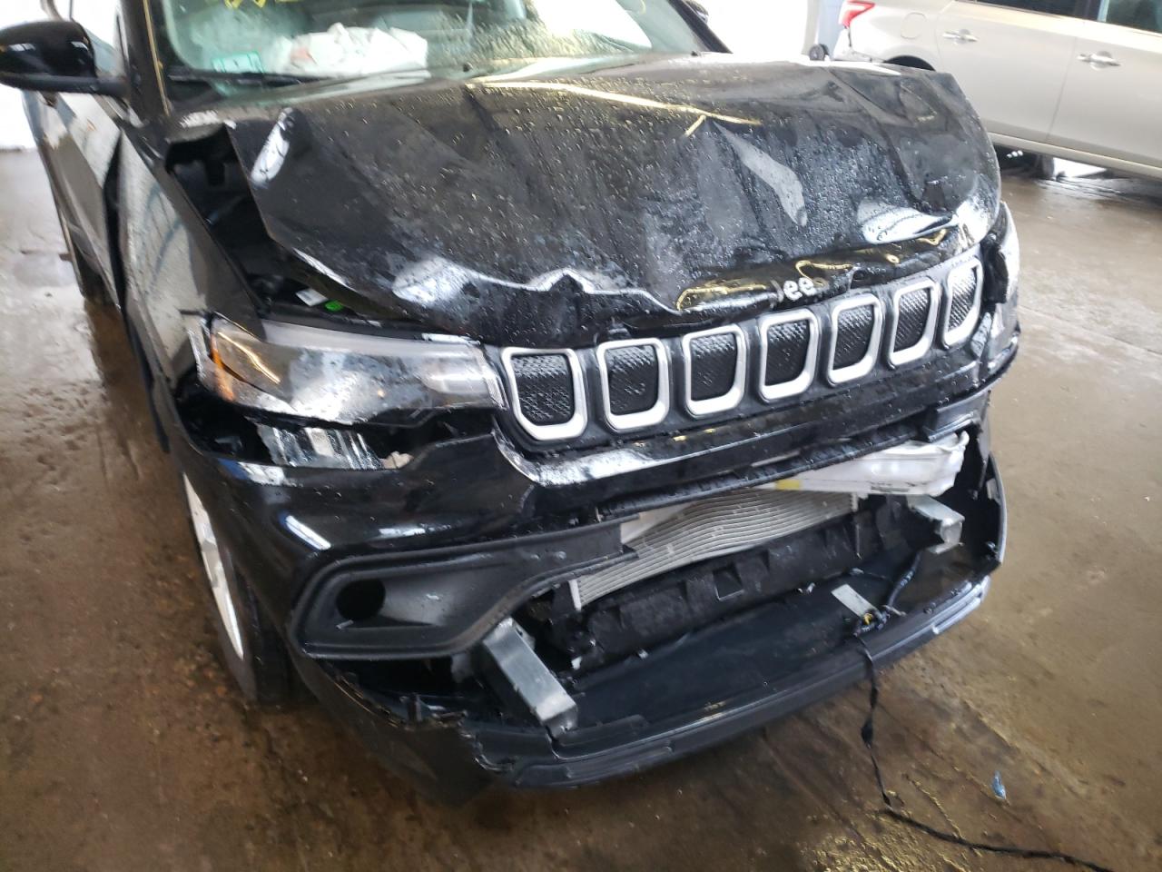Photo 9 from auction – 2022 JEEP COMPASS LA with VIN 3C4NJDBB8NT132636