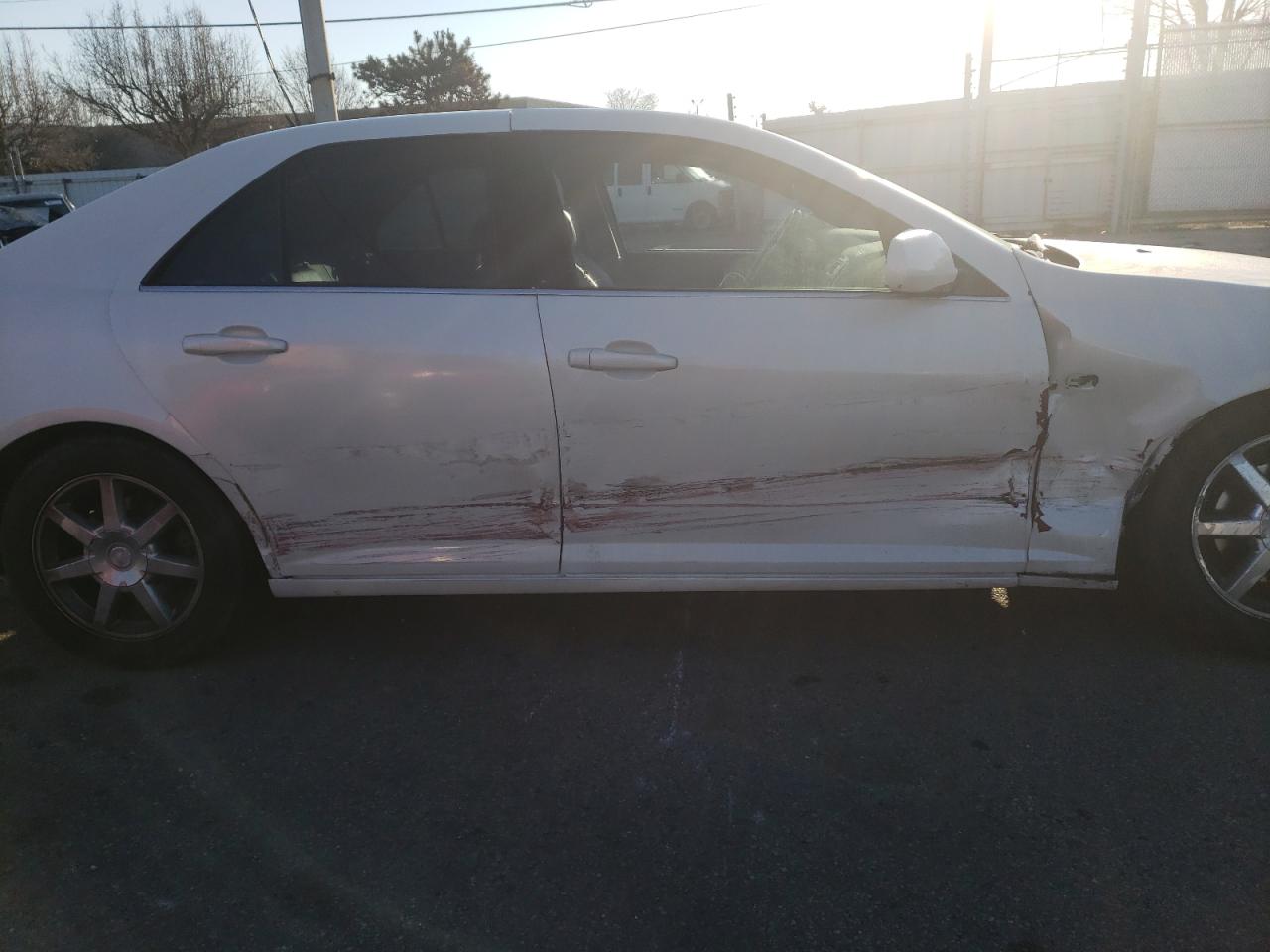 Photo 9 from auction – 2005 CADILLAC STS with VIN 1G6DC67A750204606