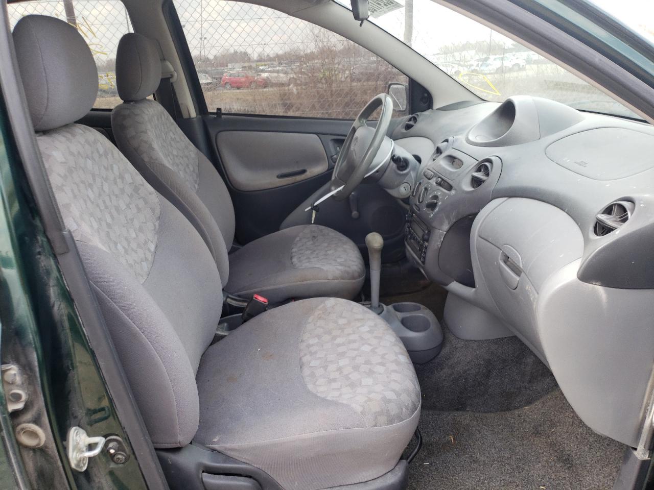 Photo 5 from auction – 2000 TOYOTA ECHO with VIN JTDBT1238Y0039590