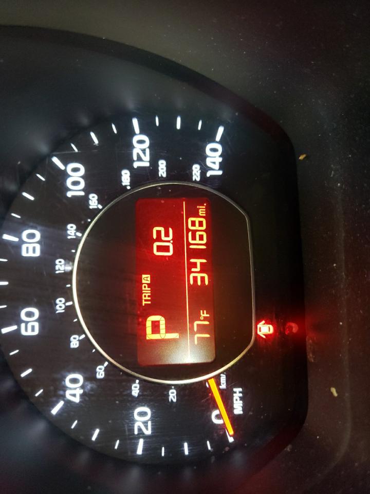 Photo 8 from auction – 2015 KIA SOUL with VIN KNDJN2A25F7230697