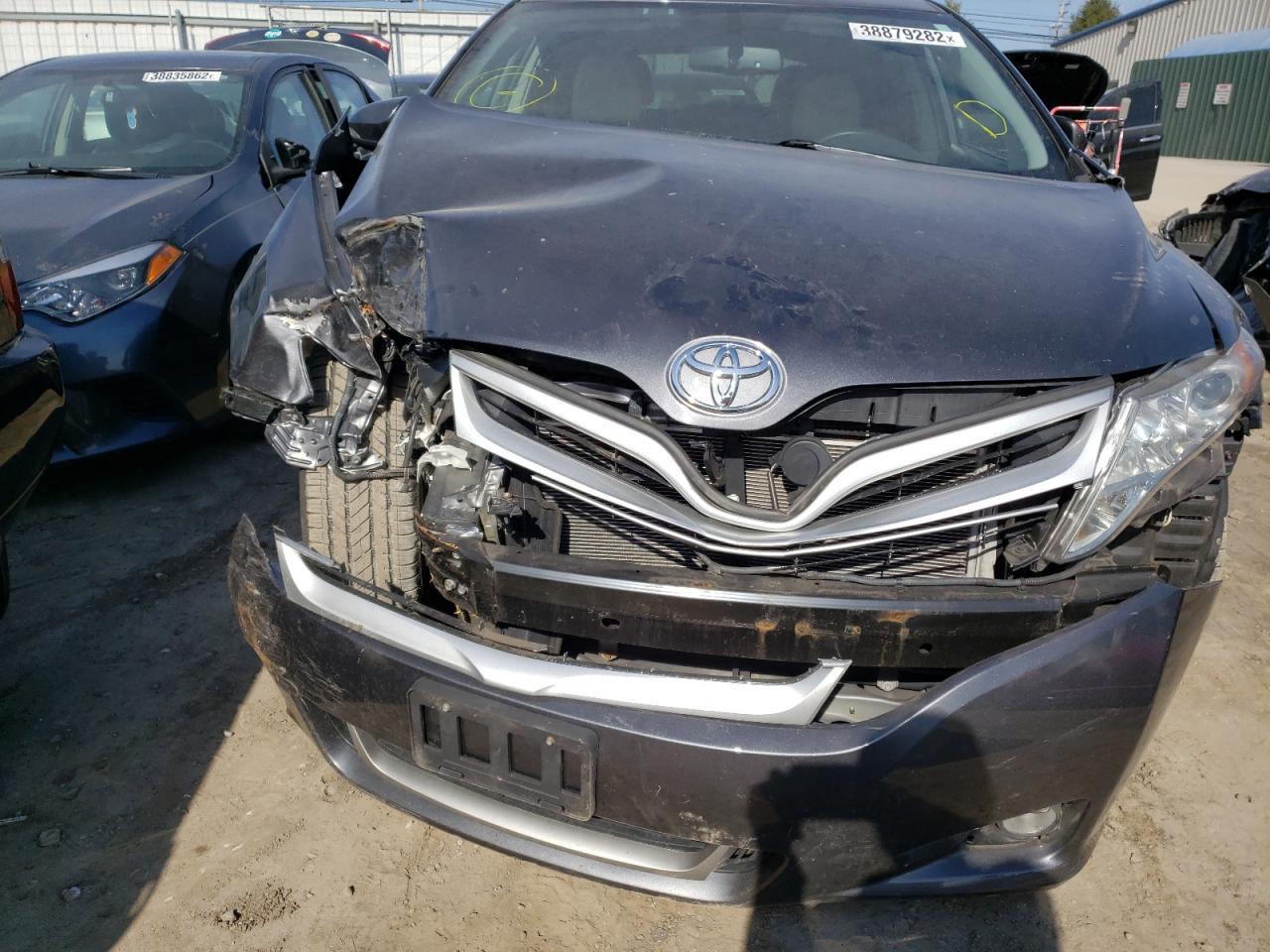 Photo 9 from auction – 2015 TOYOTA VENZA LE with VIN 4T3BA3BB9FU067139