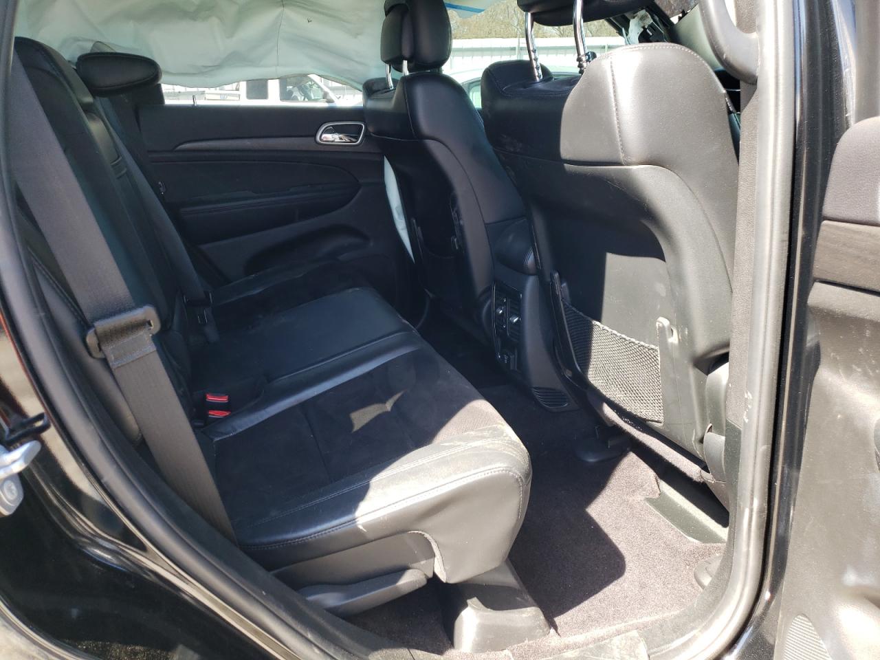 Photo 6 from auction – 2018 JEEP GRAND CHER with VIN 1C4RJFAG2JC203121
