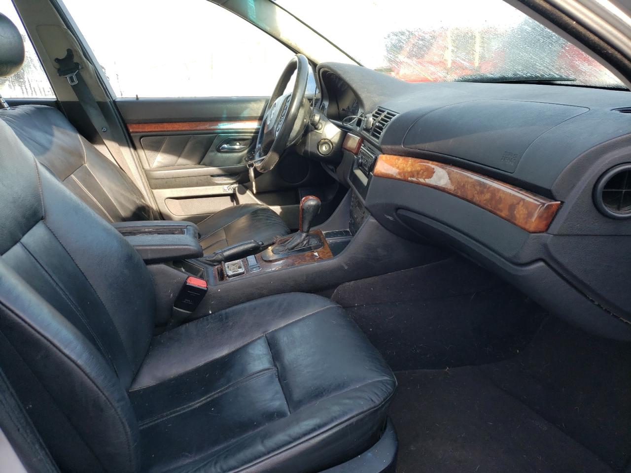 Photo 5 from auction – 2002 BMW 530 I AUTO with VIN WBADT63472CH90974