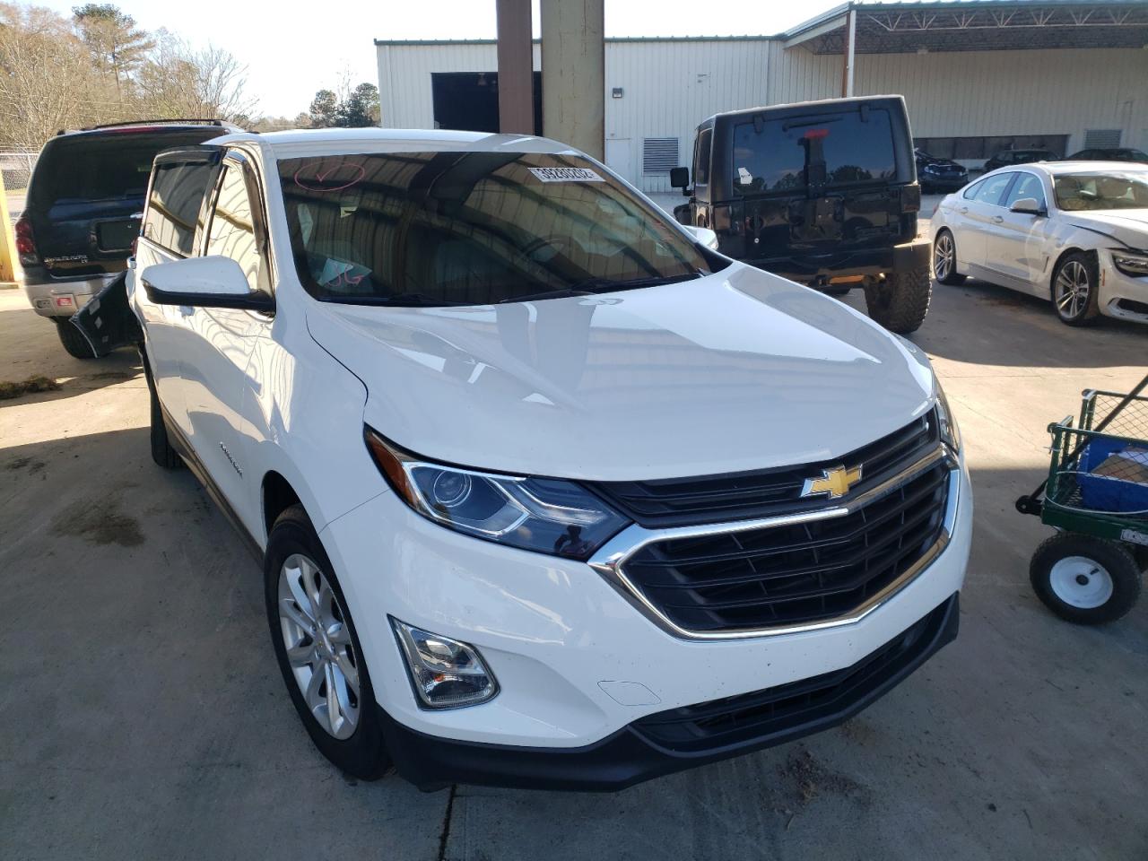 CHEVROLET EQUINOX LT 2018 with VIN 2GNAXJEV2J6243979 - Photo from auction