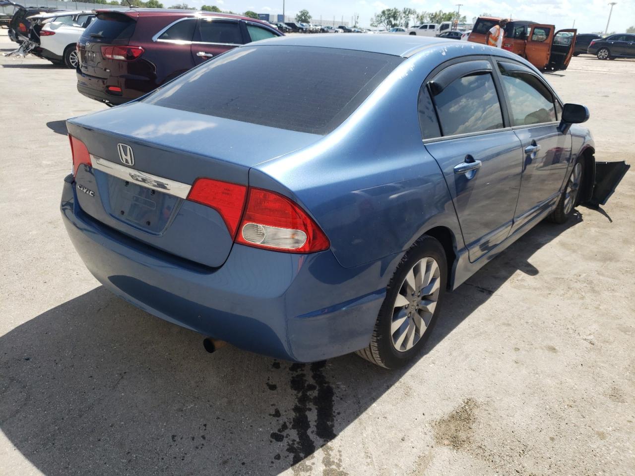 Photo 4 from auction – 2009 HONDA CIVIC with VIN 19XFA16869E011907