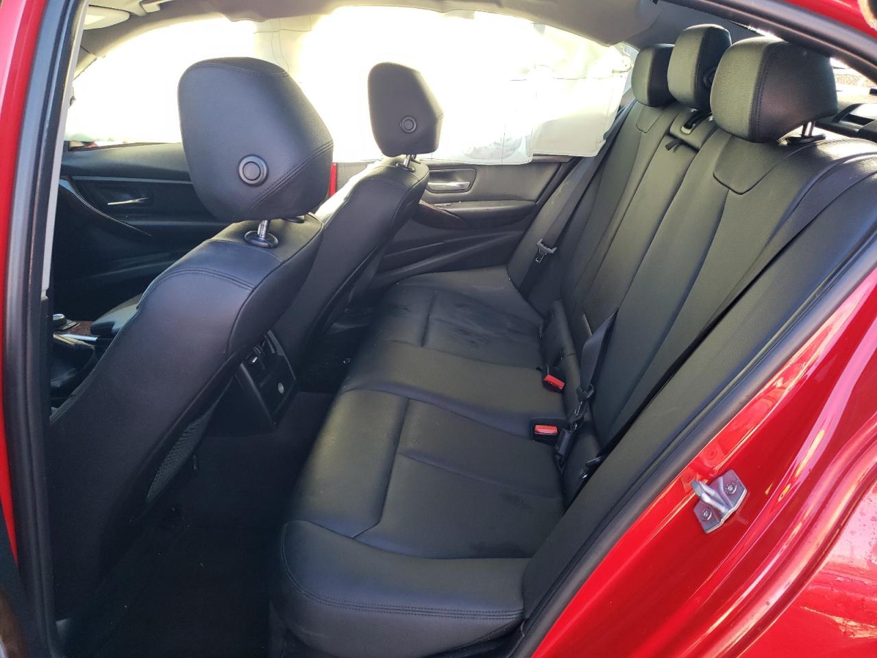 Photo 6 from auction – 2015 BMW 328 I with VIN WBA3A5C52FP605083