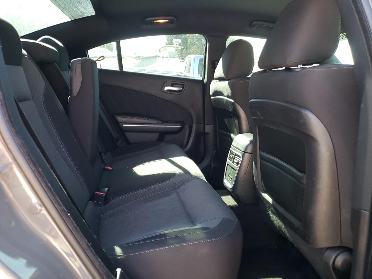 Photo 6 from auction – 2018 DODGE CHARGER SX with VIN 2C3CDXHGXJH156852