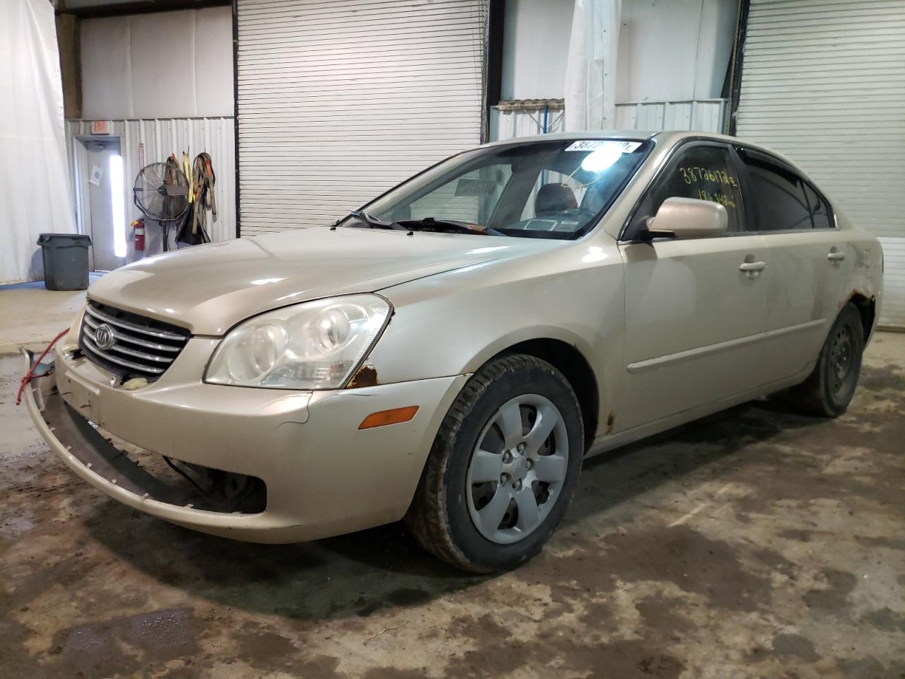 Photo 2 from auction – 2006 KIA OPTIMA LX with VIN KNAGE123765061674
