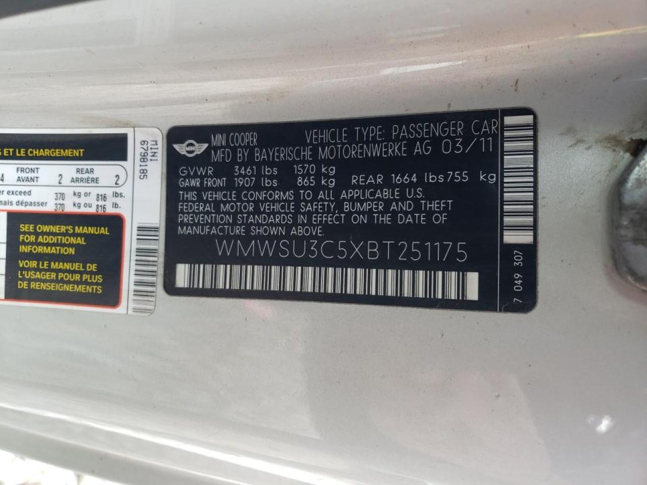 Photo 10 from auction – 2011 MINI COOPER with VIN WMWSU3C5XBT251175