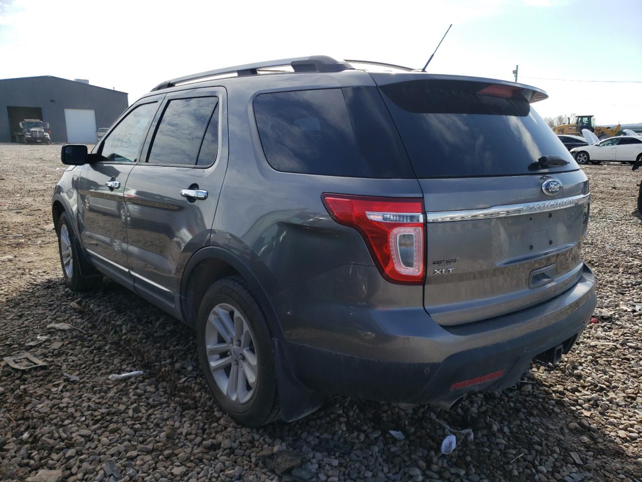 Photo 3 from auction – 2011 FORD EXPLORER X with VIN 1FMHK8D86BGA88361