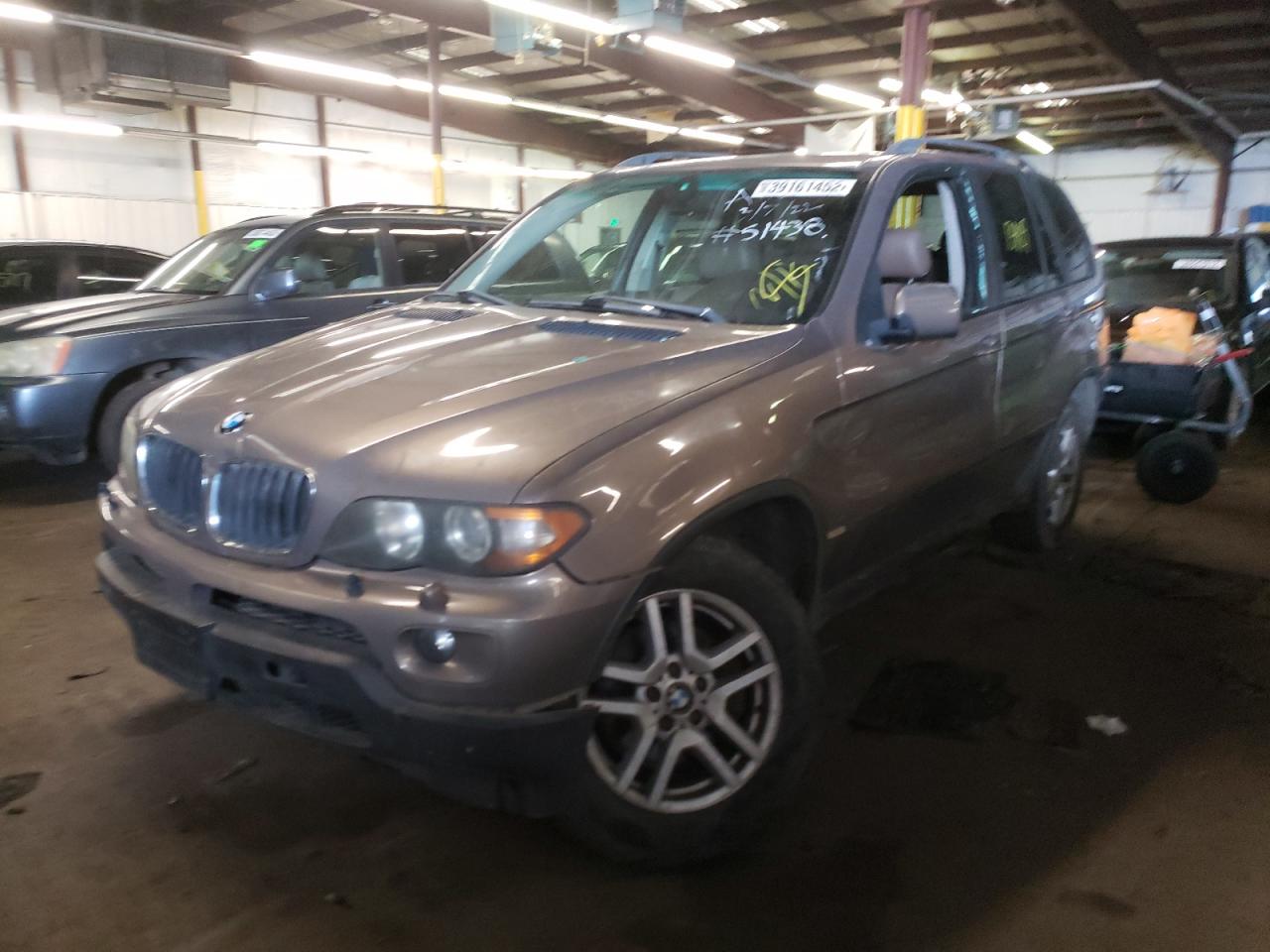 Photo 2 from auction – 2004 BMW X5 3.0I with VIN 5UXFA13514LU35052