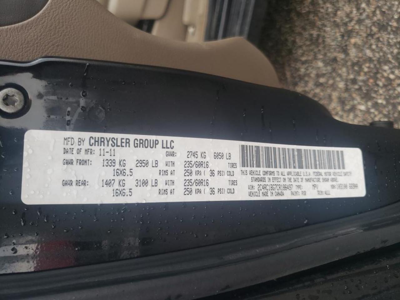 Photo 10 from auction – 2012 CHRYSLER TOWN & COU with VIN 2C4RC1BG7CR186497
