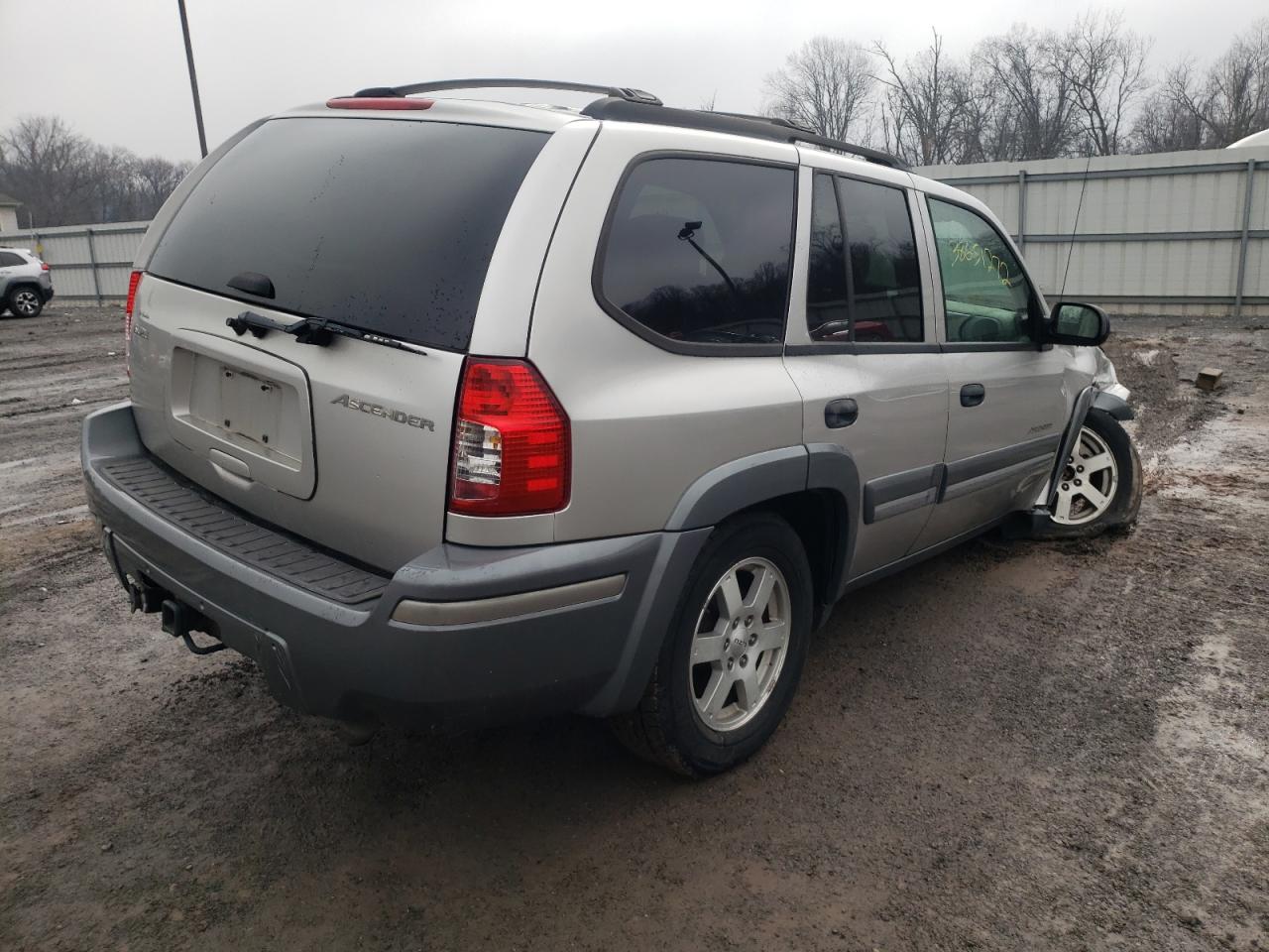 Photo 4 from auction – 2005 ISUZU ASCENDER with VIN 4NUDT13S352700820