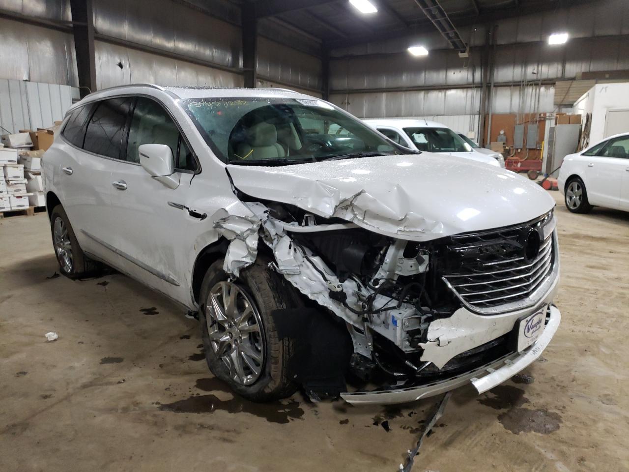 BUICK ENCLAVE PR 2022 with VIN 5GAEVBKW2NJ128019 - Photo from auction