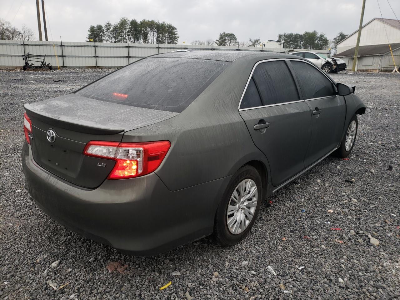 Photo 4 from auction – 2012 TOYOTA CAMRY BASE with VIN 4T1BF1FK9CU589628