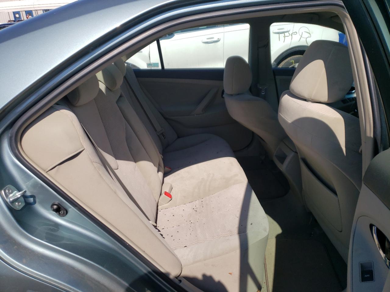 Photo 6 from auction – 2011 TOYOTA CAMRY BASE with VIN 4T1BF3EK2BU631701