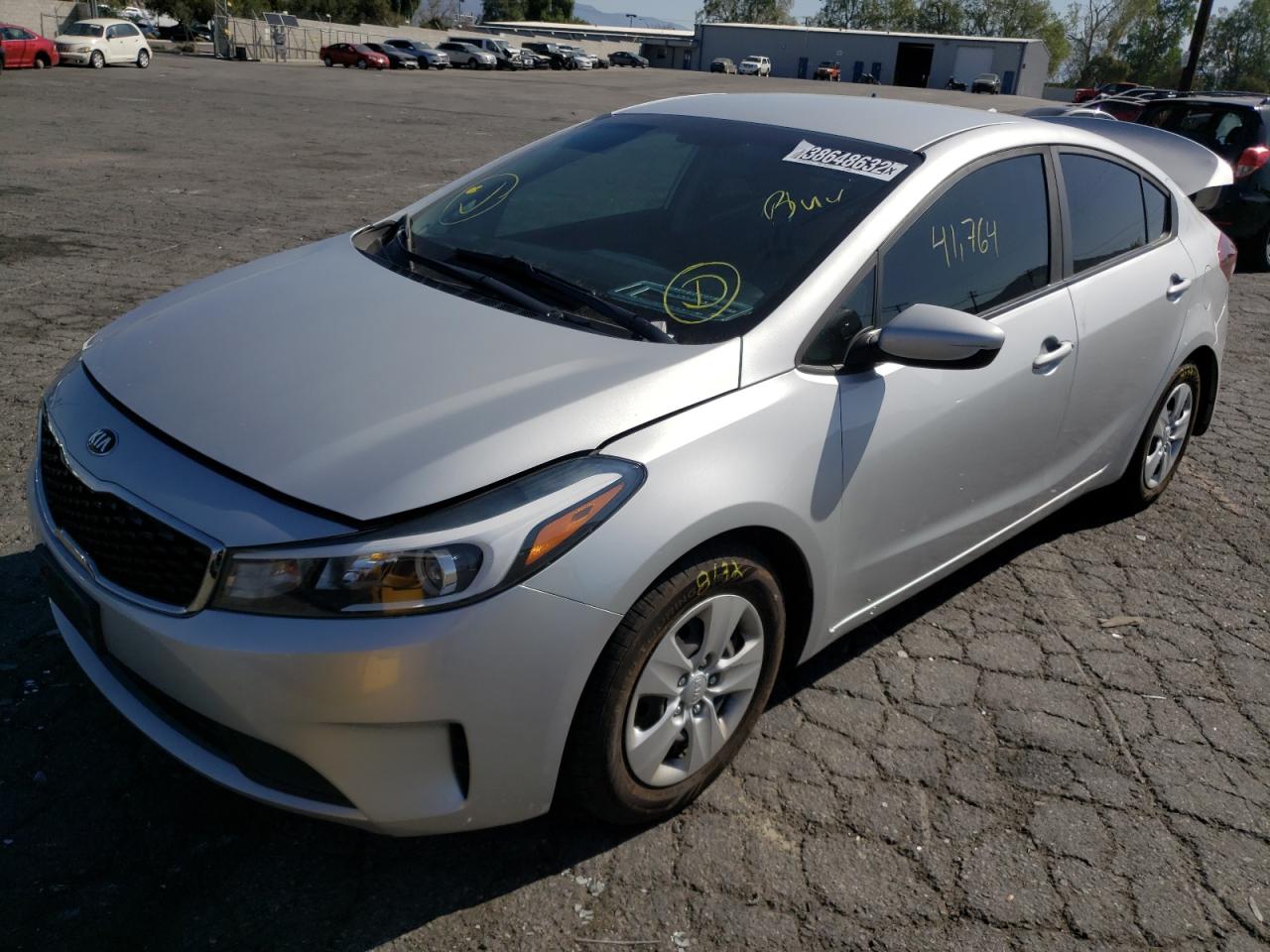 Photo 2 from auction – 2018 KIA FORTE LX with VIN 3KPFL4A77JE262322