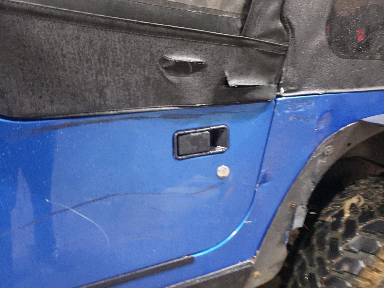 Photo 9 from auction – 2003 JEEP WRANGLER C with VIN 1J4FA39SX3P333986