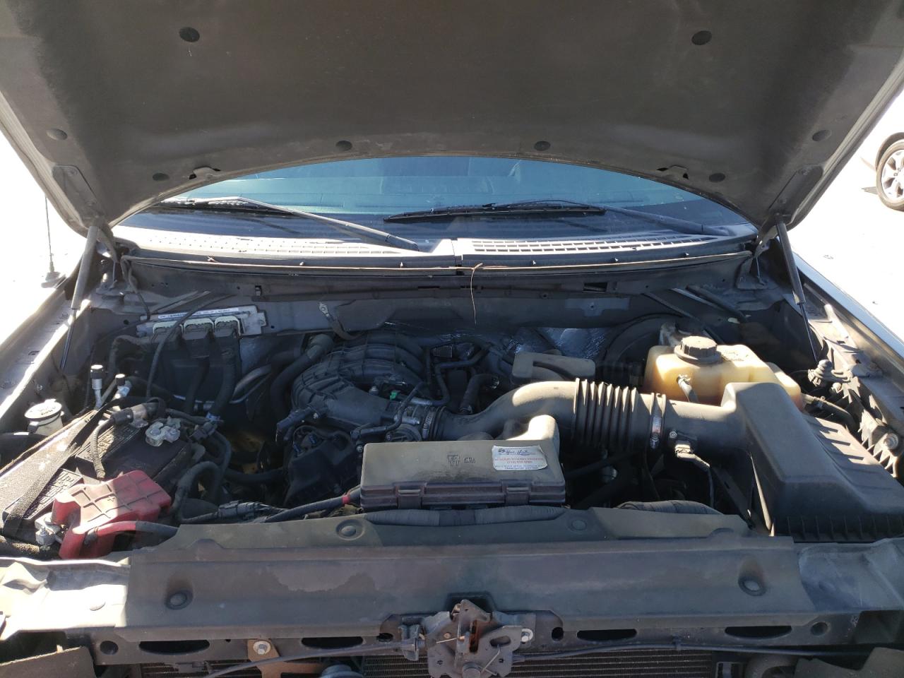 Photo 7 from auction – 2011 FORD F150 SUPER with VIN 1FTEW1CM2BFD08604