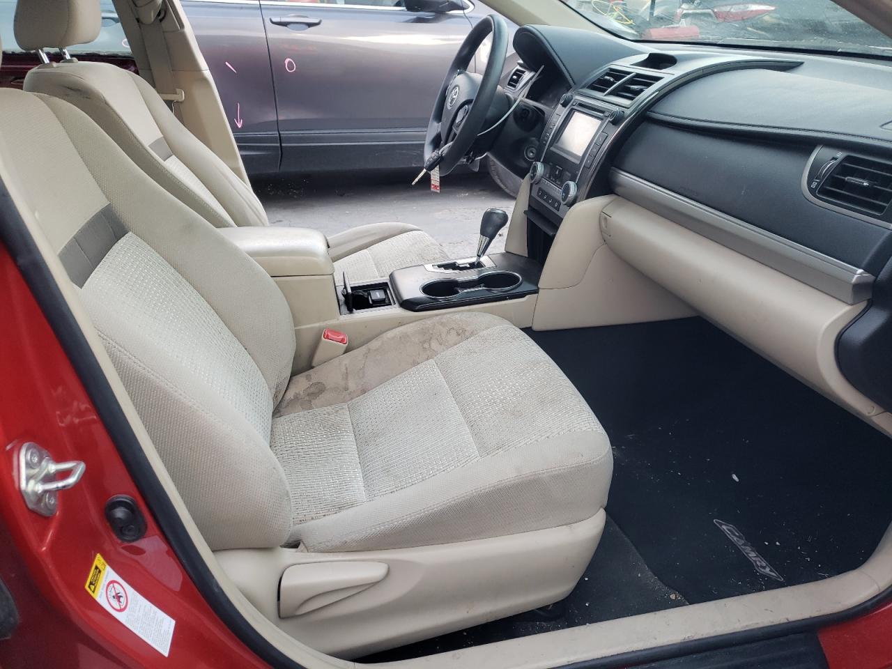Photo 5 from auction – 2014 TOYOTA CAMRY L with VIN 4T4BF1FK4ER341778